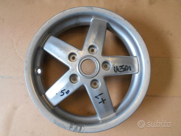 Ruota cerchio anteriore piaggio vespa lx 50 125