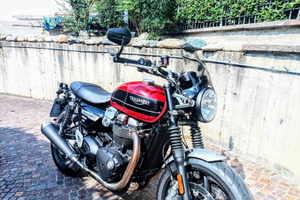 Triumph Speed Twin 1200