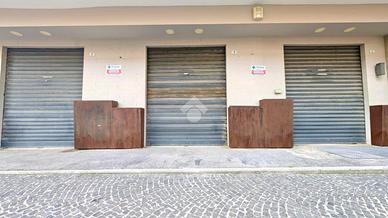 NEGOZIO A FRATTAMAGGIORE