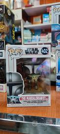 Funko Pop Star Wars The Mandalorian with the child