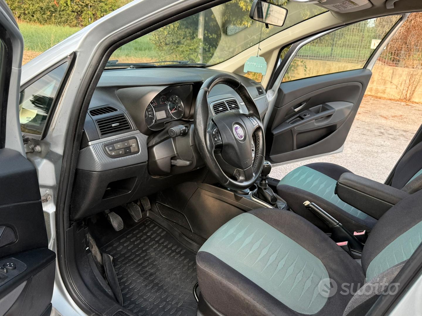 Fiat Punto 2008 photo 5