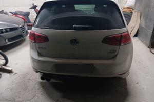 Golf 1.600 bensina Rline anno 2016 km 155.000