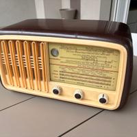 Radio d’epoca Radiomarelli Mod. 152 (1954)