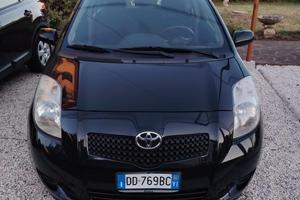 Toyota Yaris 1.0 3 porte