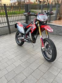 hm 50