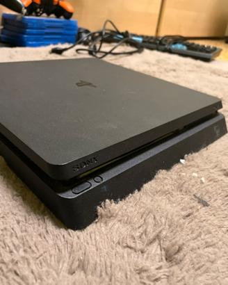 Paystation 4 slim
