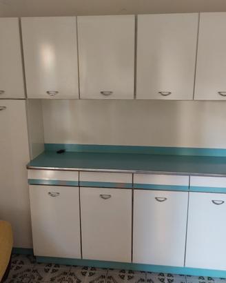 credenza e tavolo anni 60 modernariato 