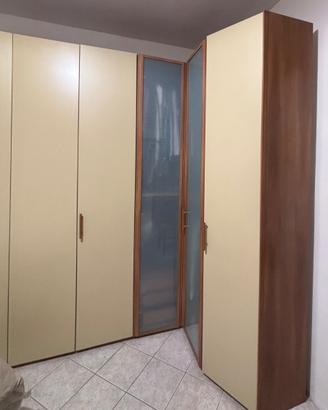 Armadio più comò e comodini