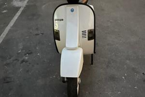 Vespa 50 V