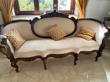 antico Divano  tre posti vintage