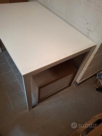 tavolo bianco