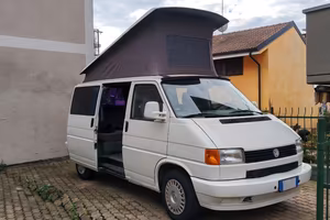 Camper Volkswagen Westfalia Multivan benzina/GPL