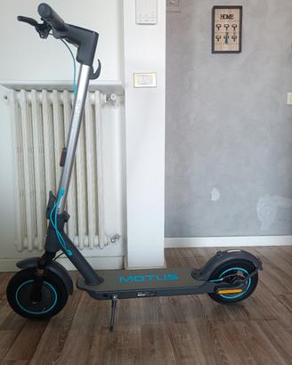 monopattino elettrico nuovo 
