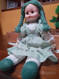 bambola  Zanini zambelli