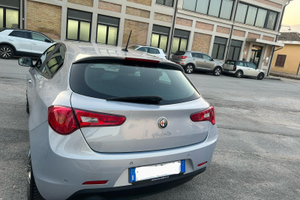 Alfa Romeo Giulietta 1.4 Turbo/GPL 120 CV