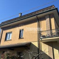 Ampio trilocale a Figino Serenza