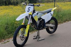 Husqvarna FC 350 anno 2024