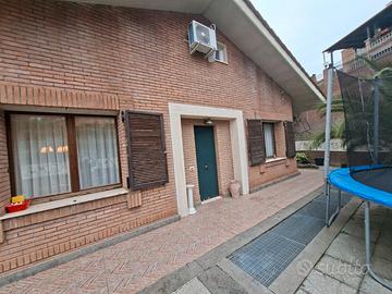 Villa a rocca di papa ideale per 2 famiglie