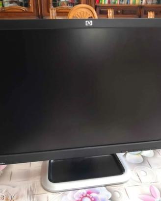 monitor 22 pollici 16/10