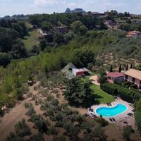 RUSTICO A MONTEFIASCONE