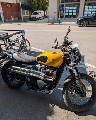 Triumph scrambler 900 allestimento cross anni 70