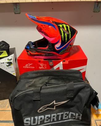 Vendi attrezzatura motocross