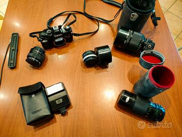 Macchina fotografica Canon AL-1 con obbiettivi