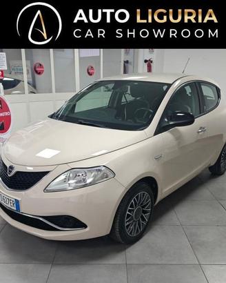 Lancia Ypsilon 1.2 69 CV 5 porte Gold