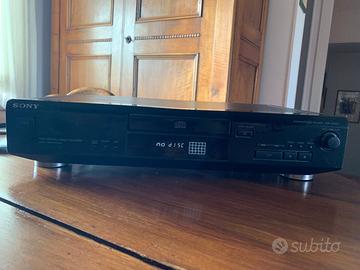 Lettore CD Sony CDP XE200