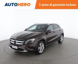 MERCEDES-BENZ GLA 200 UM19588