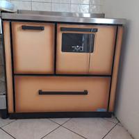 Cucina economica a legna