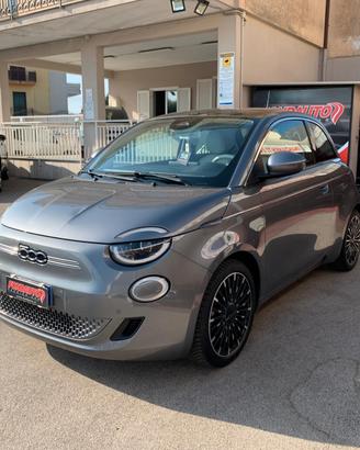 Fiat 500 500e Berlina 42 kWh La Prima