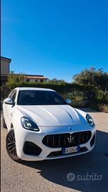 Maserati GRECALE - GT - HYBRID. 