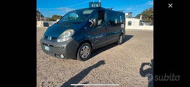 trafic 2.5 autom 5 posti autocarro