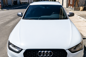 Audi A4 2.0 TDI S line B 8.5 Restiling