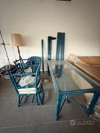 Arredi per casa - tavolo + 4 sedie in rattan blu