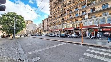 Ad.ze Piazza Cavour - monolocale con servizio