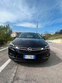 Opel astra innovation 1.6