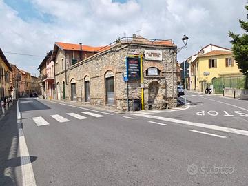 Immobile di 118 m² a Albenga