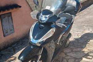 Honda sh 300