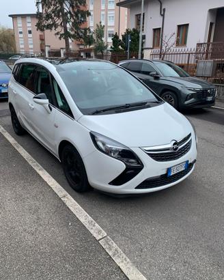 Opel Zafira Tourer C GPL