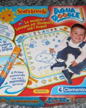 Scarabocchi Clementoni disegna ma non sporca