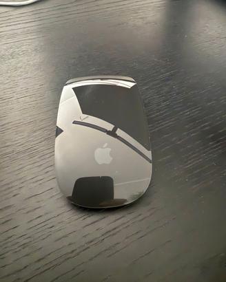 Apple Magic Mouse: Bluetooth, ricaricabile