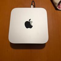 Mac mini M2 1tb + 256 gb ssd