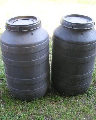 Taniche cilindriche in plastica per uva