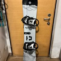 BLACKHOLE B1 Snowboard Freestyle 152 + attacchi