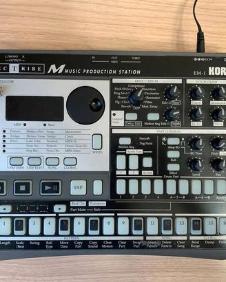 Korg EM-1