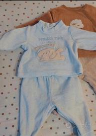 2 tutine maglia + pantaloni pari al nuovo