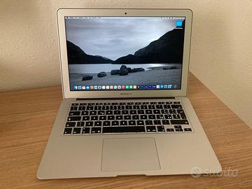 MacBook Air 13" (2017)