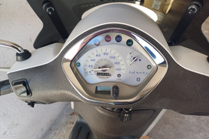 Piaggio Liberty 200